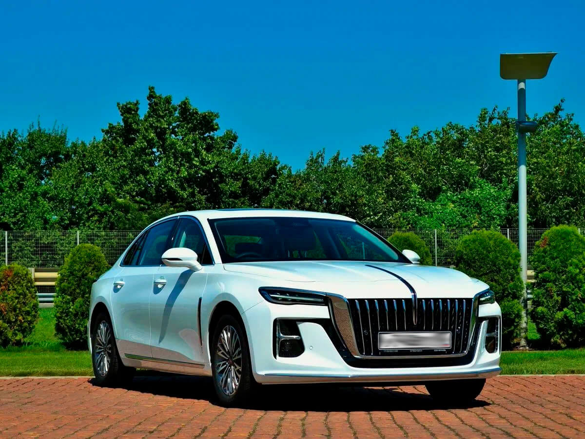 Арендовать Hongqi H5